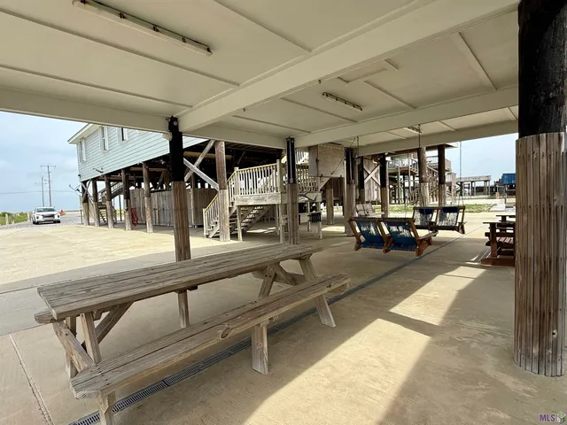 $790,000 | 7731 Highway 56, Chauvin, LA 70344