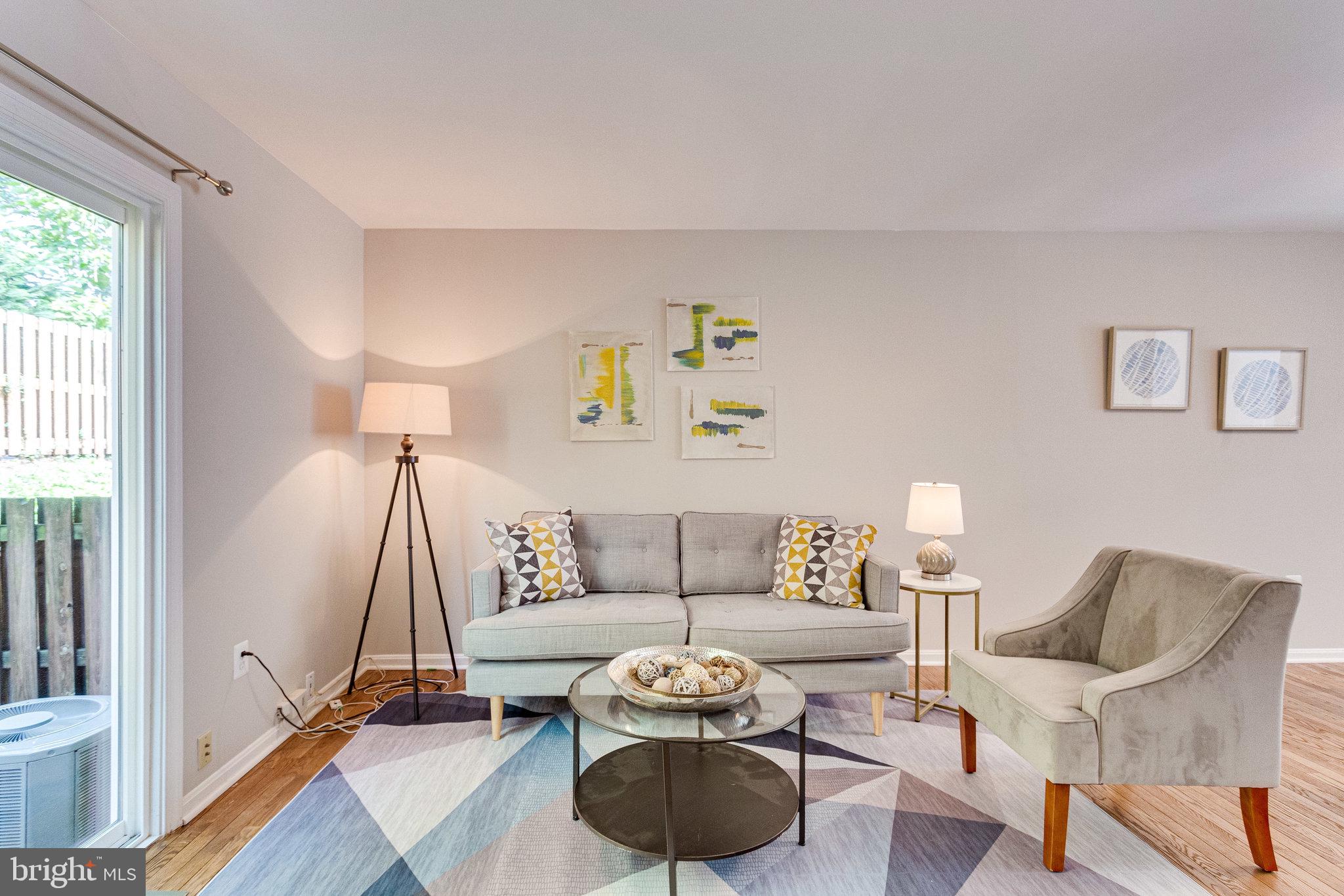 3853 9th Road South Arlington, VA 22204 - Photo 11 of 32 Gallery Image 11