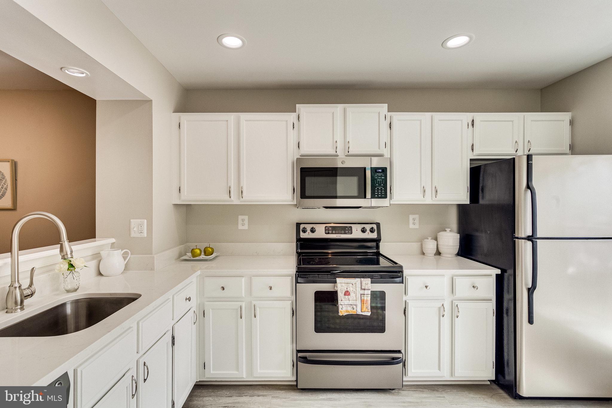 New quartz countertops