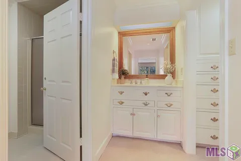 $545,000 | 45 Jamestowne Court, Baton Rouge, LA 70809