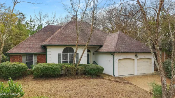 $299,900 | 28 Moss Woods Cove, Madison, MS 39110
