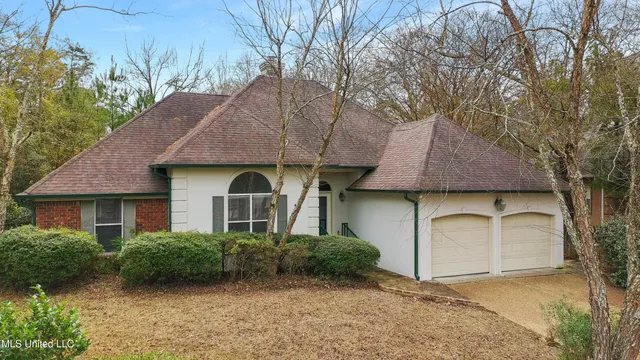 $315,000 | 28 Moss Woods Cove, Madison, MS 39110