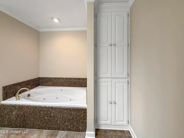 $315,000 | 28 Moss Woods Cove, Madison, MS 39110