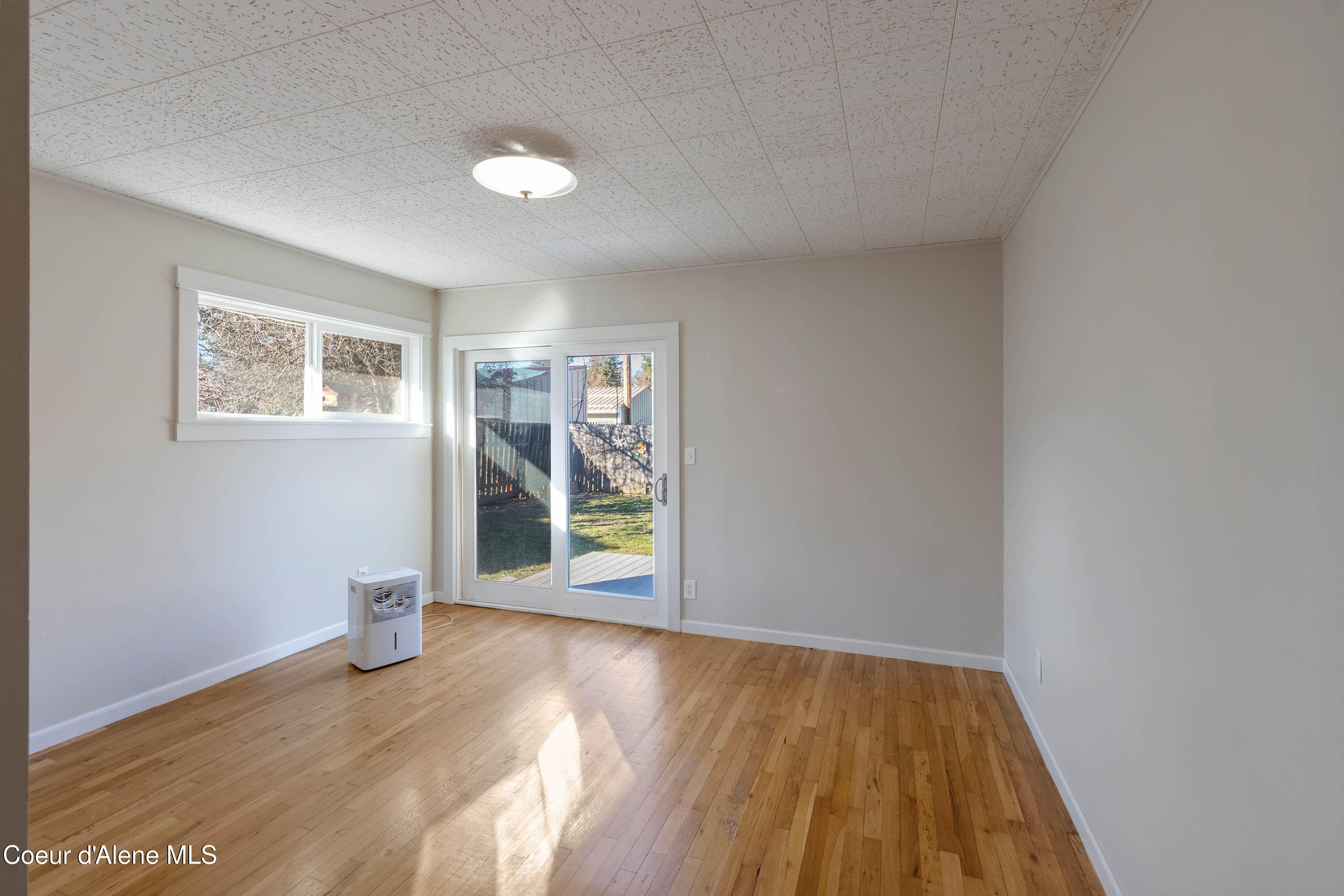 218 South 2nd Avenue Sandpoint, ID 83864 - Photo 13 of 22 IMG_2444