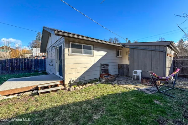 $470,000 | 218 South 2nd Avenue, Sandpoint, ID 83864