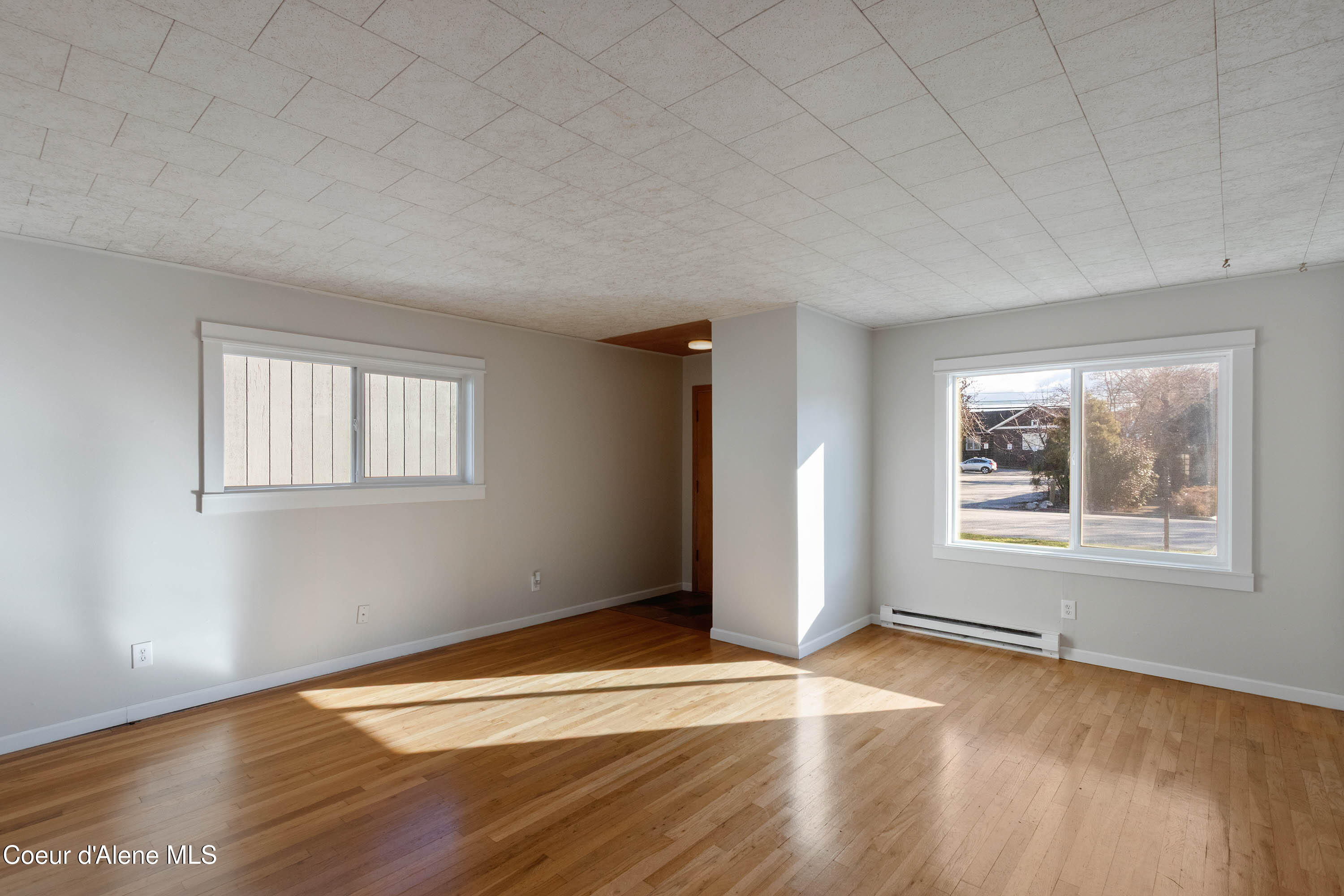 218 South 2nd Avenue Sandpoint, ID 83864 - Photo 10 of 22 IMG_2425