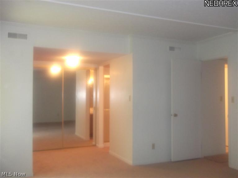 22954 Maple Ridge Road, Unit 201 North Olmsted, OH 44070 - Photo 10 of 14 Gallery Image 10