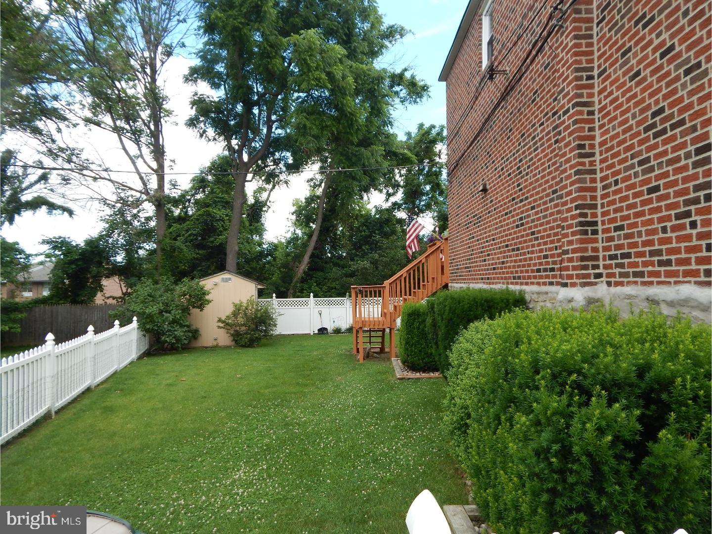 11814 Basile Road Philadelphia, PA 19154 - Photo 18 of 20 Gallery Image 18