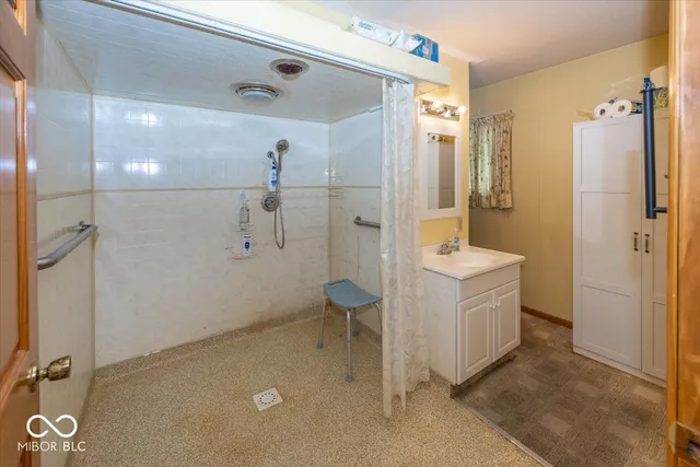 $1,680,000 | 9001 South Co Road 700 West, Daleville, IN 47334