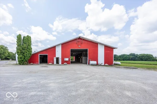 $1,680,000 | 9001 South Co Road 700 West, Daleville, IN 47334