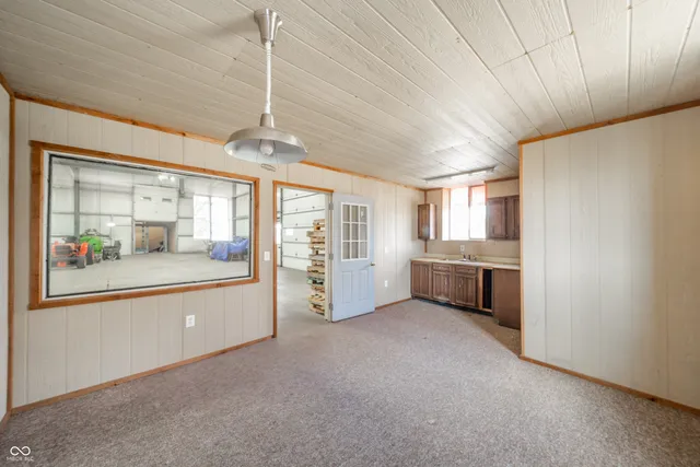 $1,680,000 | 9001 South Co Road 700 West, Daleville, IN 47334