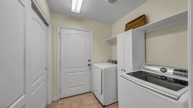 $445,000 | 3101 Camellia Rose Drive, Unit 1111, Fort Worth, TX 76116