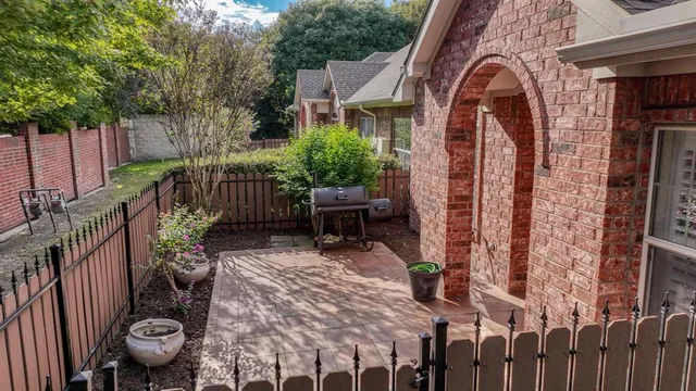 $445,000 | 3101 Camellia Rose Drive, Unit 1111, Fort Worth, TX 76116