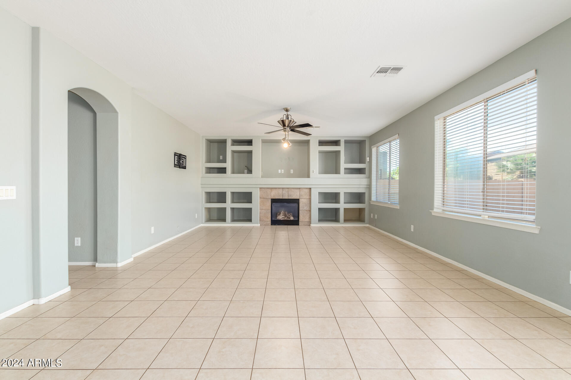 5606 West Carson Road Laveen, AZ 85339 - Photo 9 of 48 13 - Carson