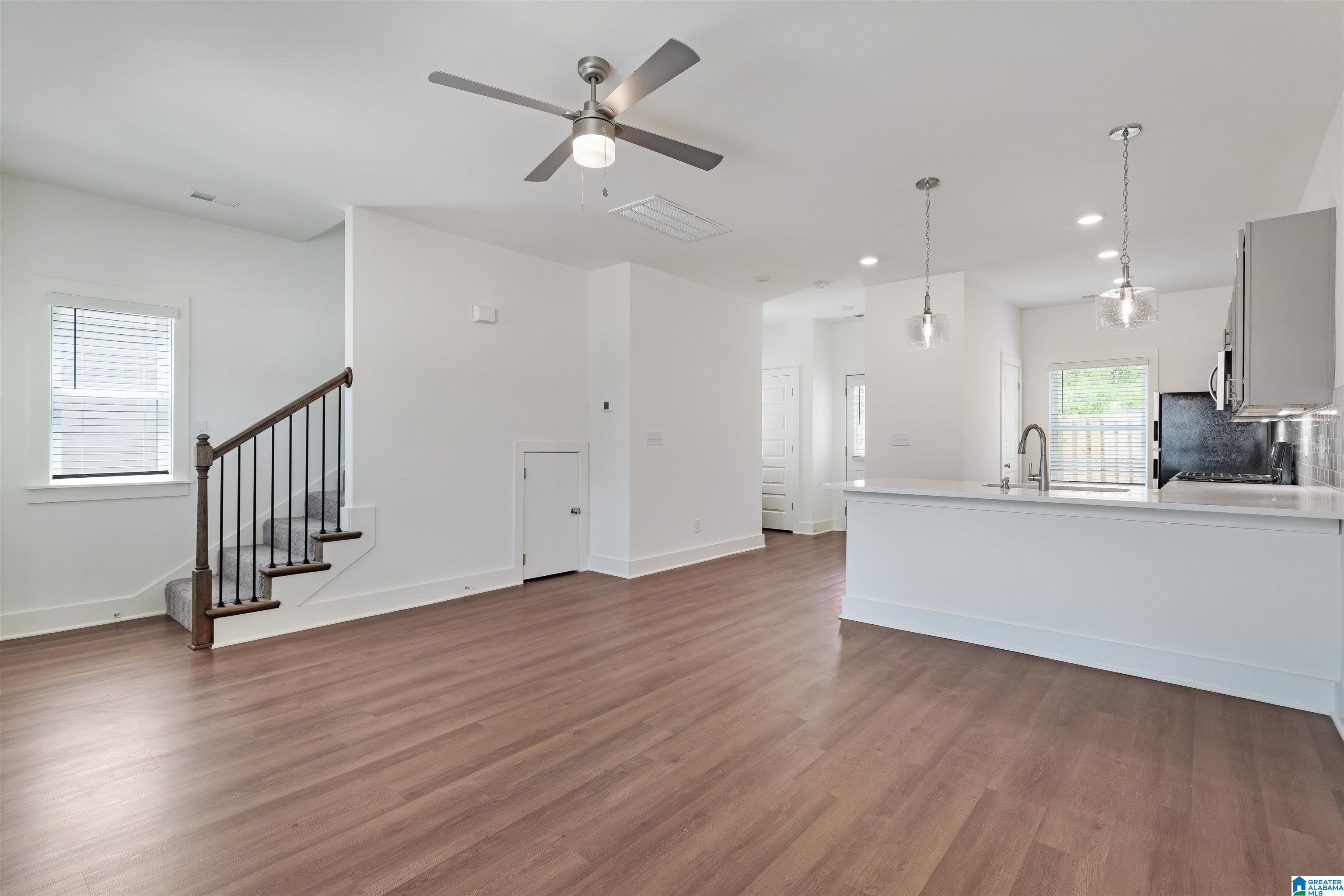 232 Huntley Place Pelham, AL 35124 - Photo 10 of 26