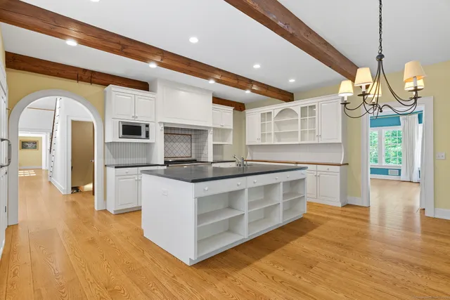 $1,765,000 | 70 Sill Lane, Old Lyme, CT 06371