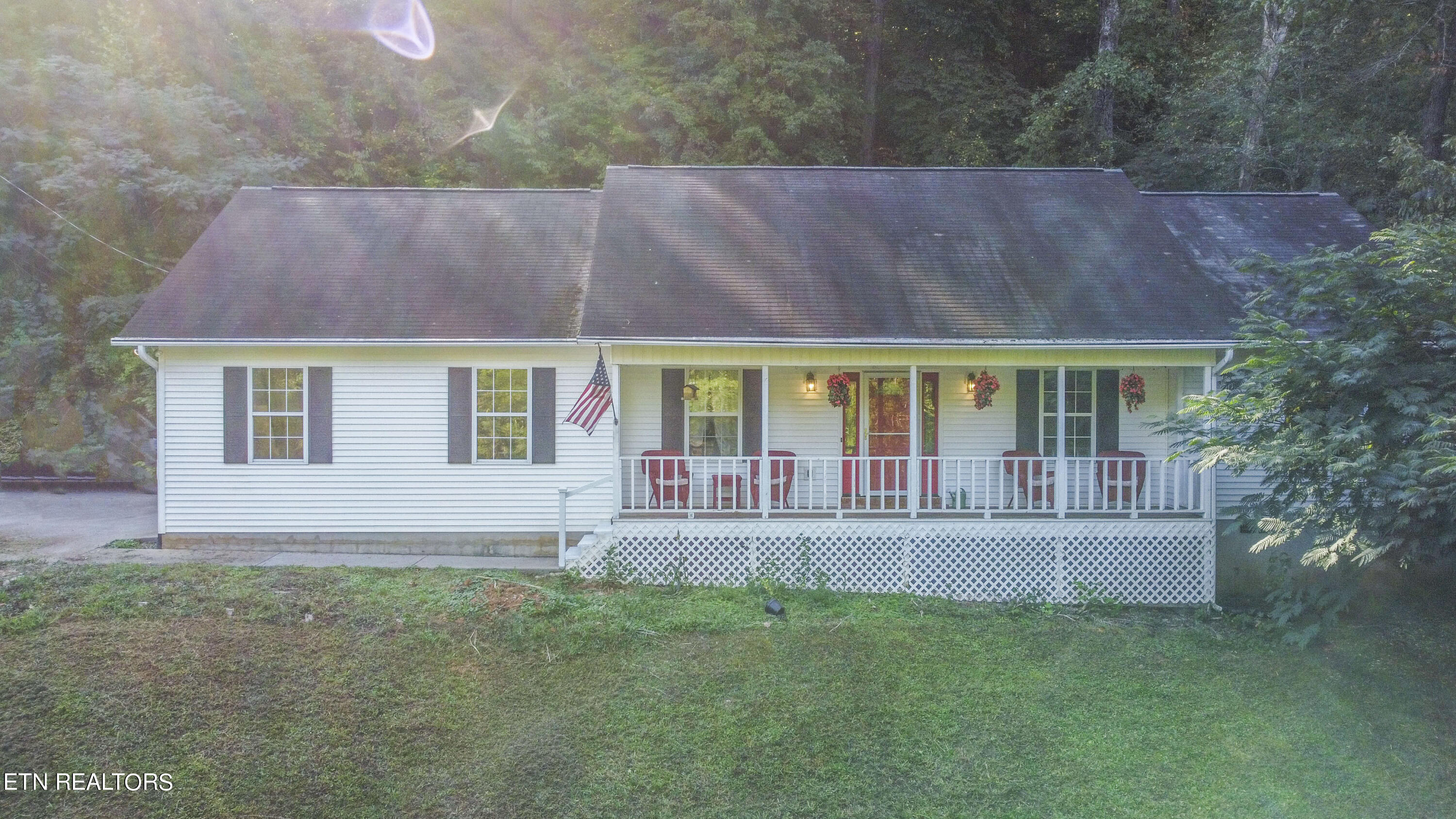 689 Mahoney Road Oliver Springs, TN 37840 - Photo 3 of 28 drone 8_1