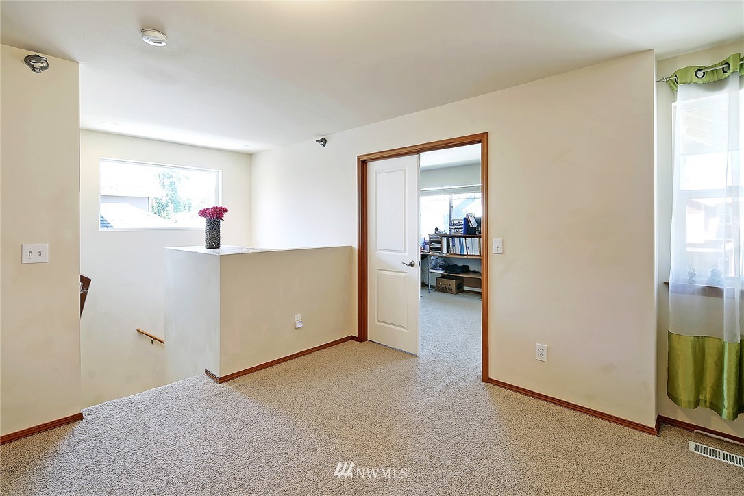 110 195th Place Southwest Bothell, WA 98012 - Photo 12 of 18
