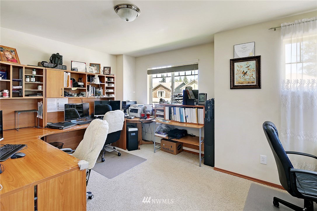 110 195th Place Southwest Bothell, WA 98012 - Photo 15 of 18