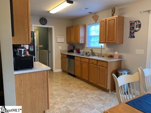 3865 Camp Road Greer, SC 29651 - Photo 7 of 29