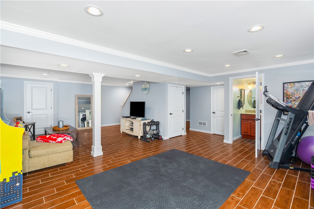 435 Cottrell Road Tiverton, RI 02878 - Photo 35 of 44 Gallery Image 35