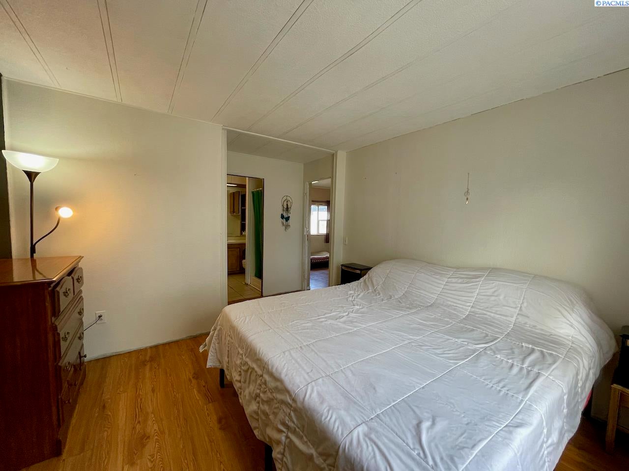 33904 South Gerards Road Kennewick, WA 99337 - Photo 16 of 40 Gallery Image 16