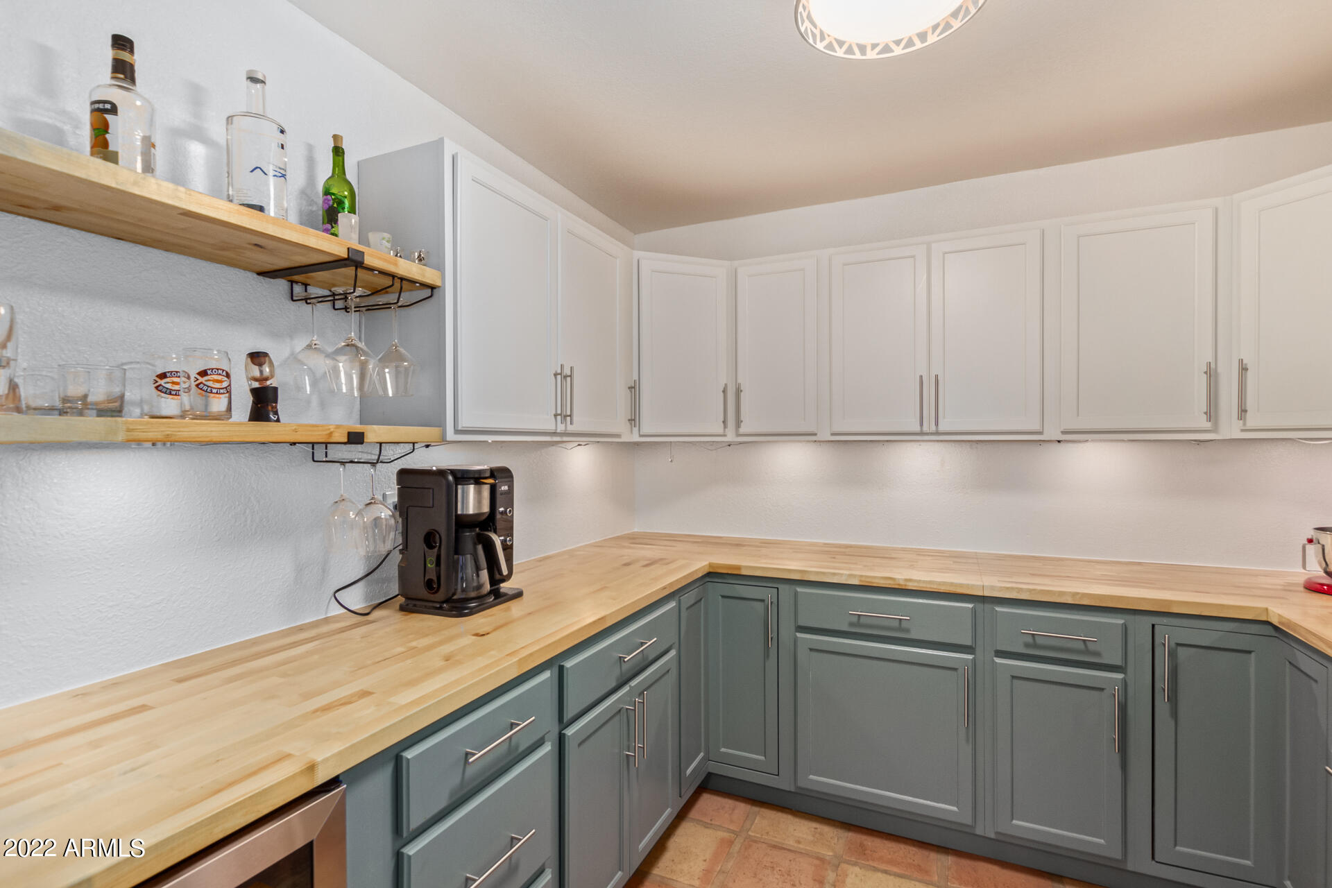 1503 East Cloud Road Phoenix, AZ 85086 - Photo 13 of 39 0017-17-Cloud