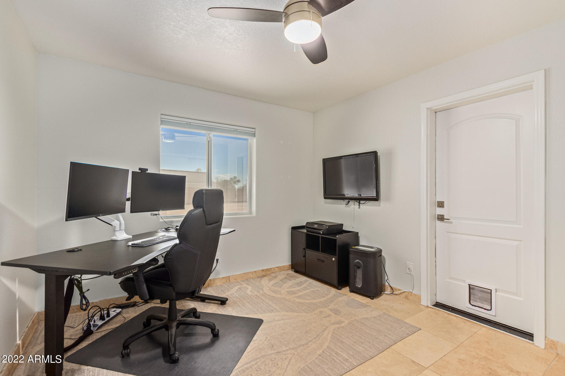 1503 East Cloud Road Phoenix, AZ 85086 - Photo 18 of 39 0024-24-Cloud