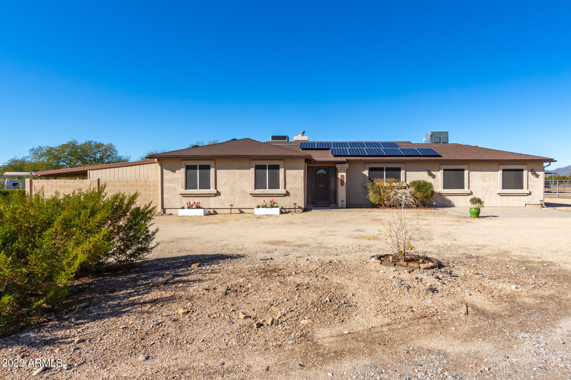 1503 East Cloud Road Phoenix, AZ 85086 - Photo 3 of 39 0002-02-Cloud