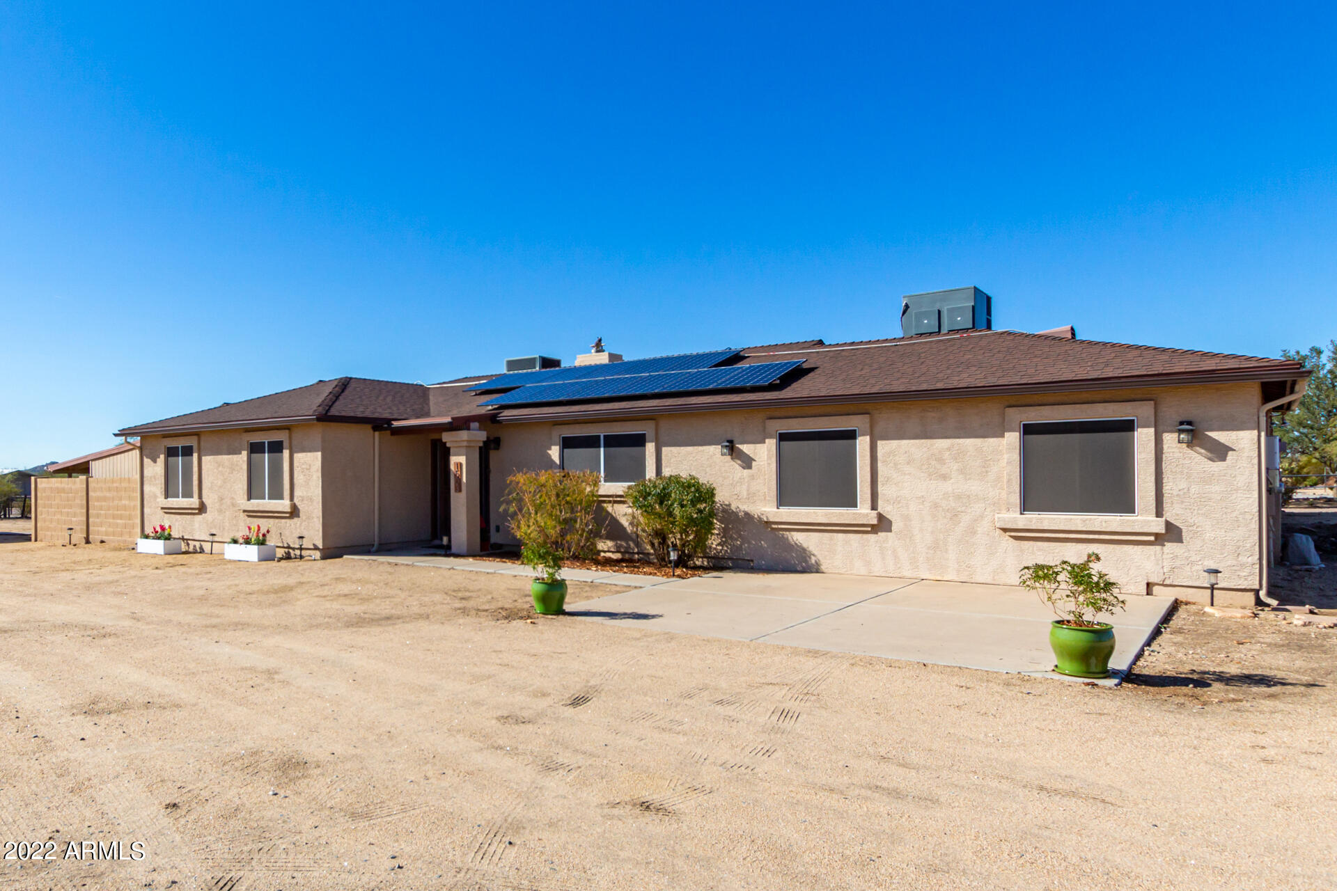 1503 East Cloud Road Phoenix, AZ 85086 - Photo 4 of 39 0006-06-Cloud