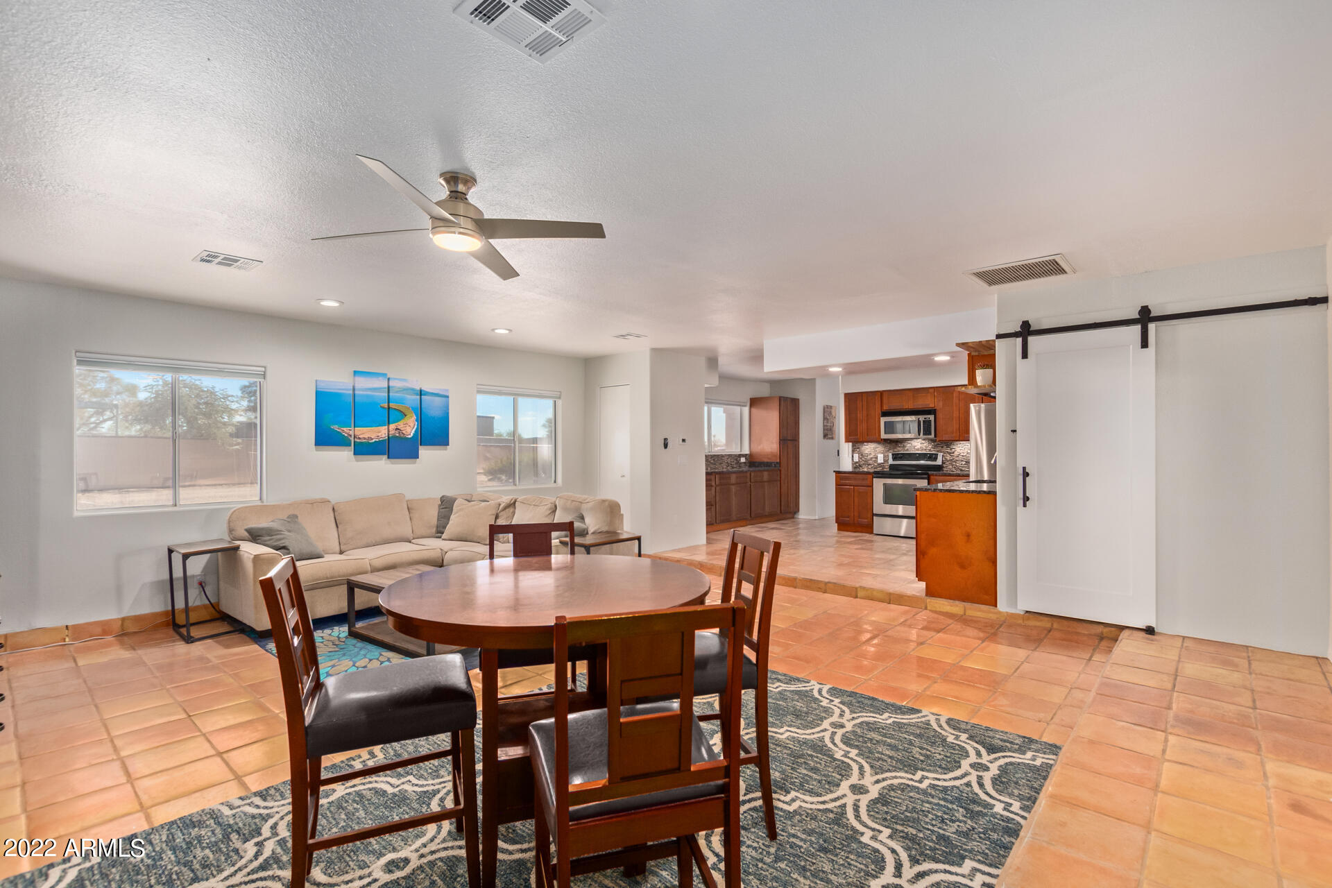 1503 East Cloud Road Phoenix, AZ 85086 - Photo 10 of 39 0013-13-Cloud