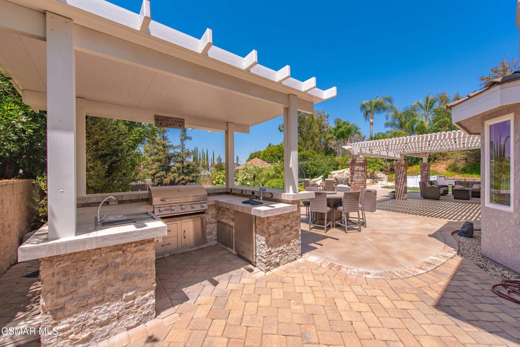 453 Highland Road Simi Valley, CA 93065 - Photo 45 of 100