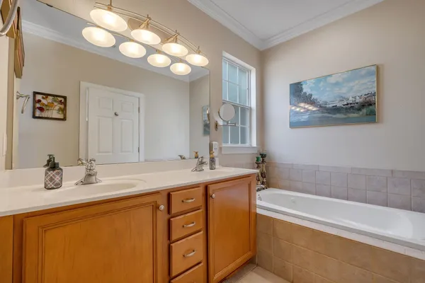 $415,000 | 2031 Windsor Oaks Court, Tallahassee, FL 32308