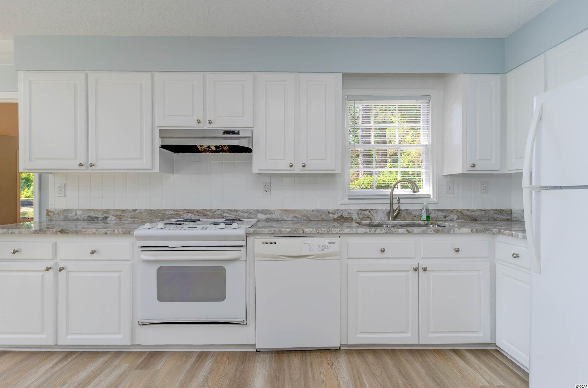 8933 Old Pee Dee Road Hemingway, SC 29554 - Photo 4 of 27