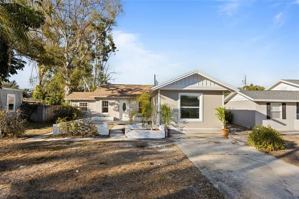 $3,490 | 3821 6th Avenue North, St. Petersburg, FL 33713