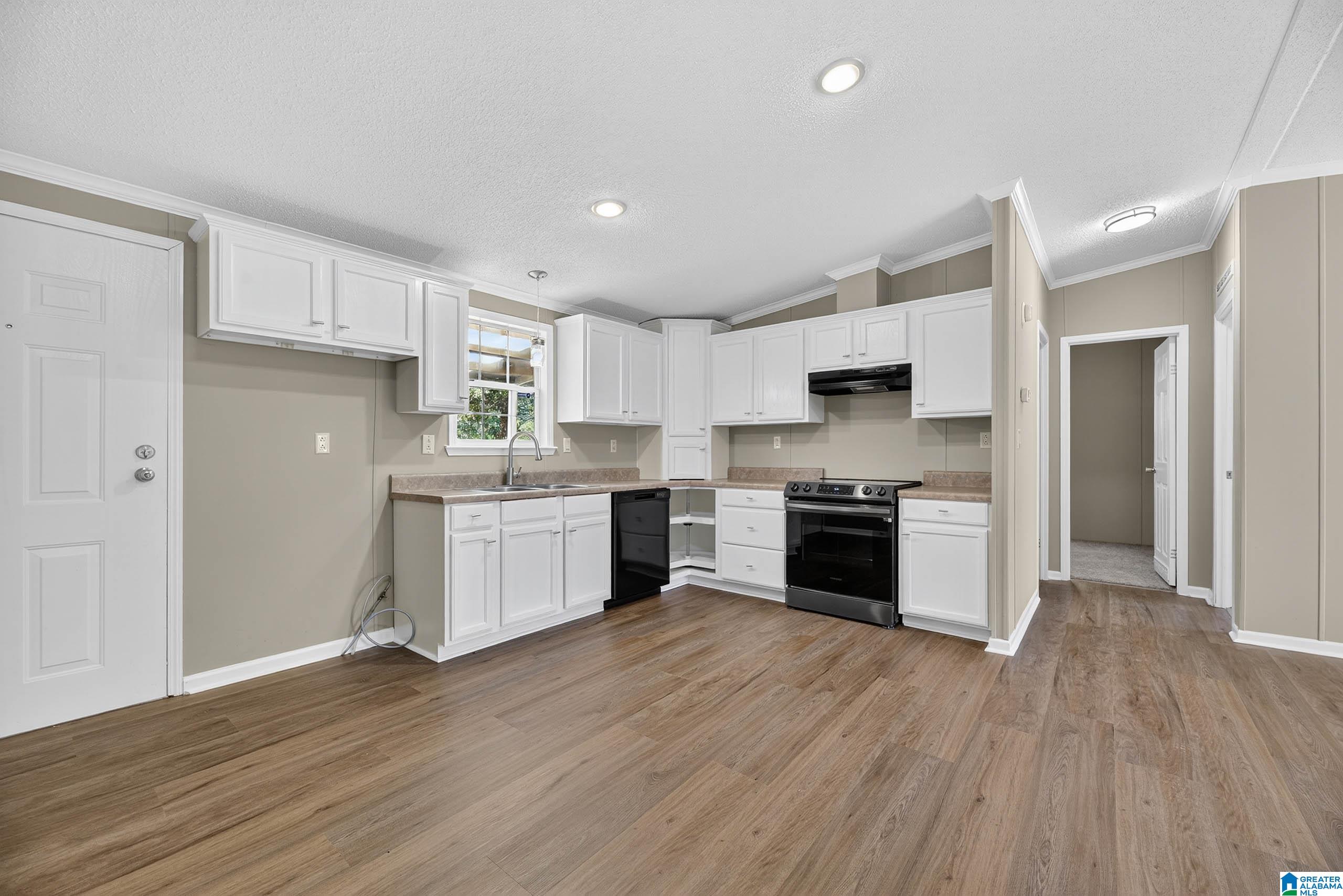 191 Watts Road Munford, AL 36268 - Photo 9 of 32