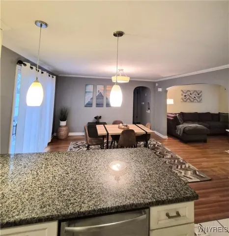 $4,000 | 30 Manlon Terrace, Cheektowaga, NY 14225