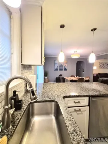 $4,000 | 30 Manlon Terrace, Cheektowaga, NY 14225