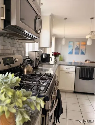 $4,000 | 30 Manlon Terrace, Cheektowaga, NY 14225