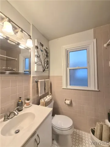 $4,000 | 30 Manlon Terrace, Cheektowaga, NY 14225