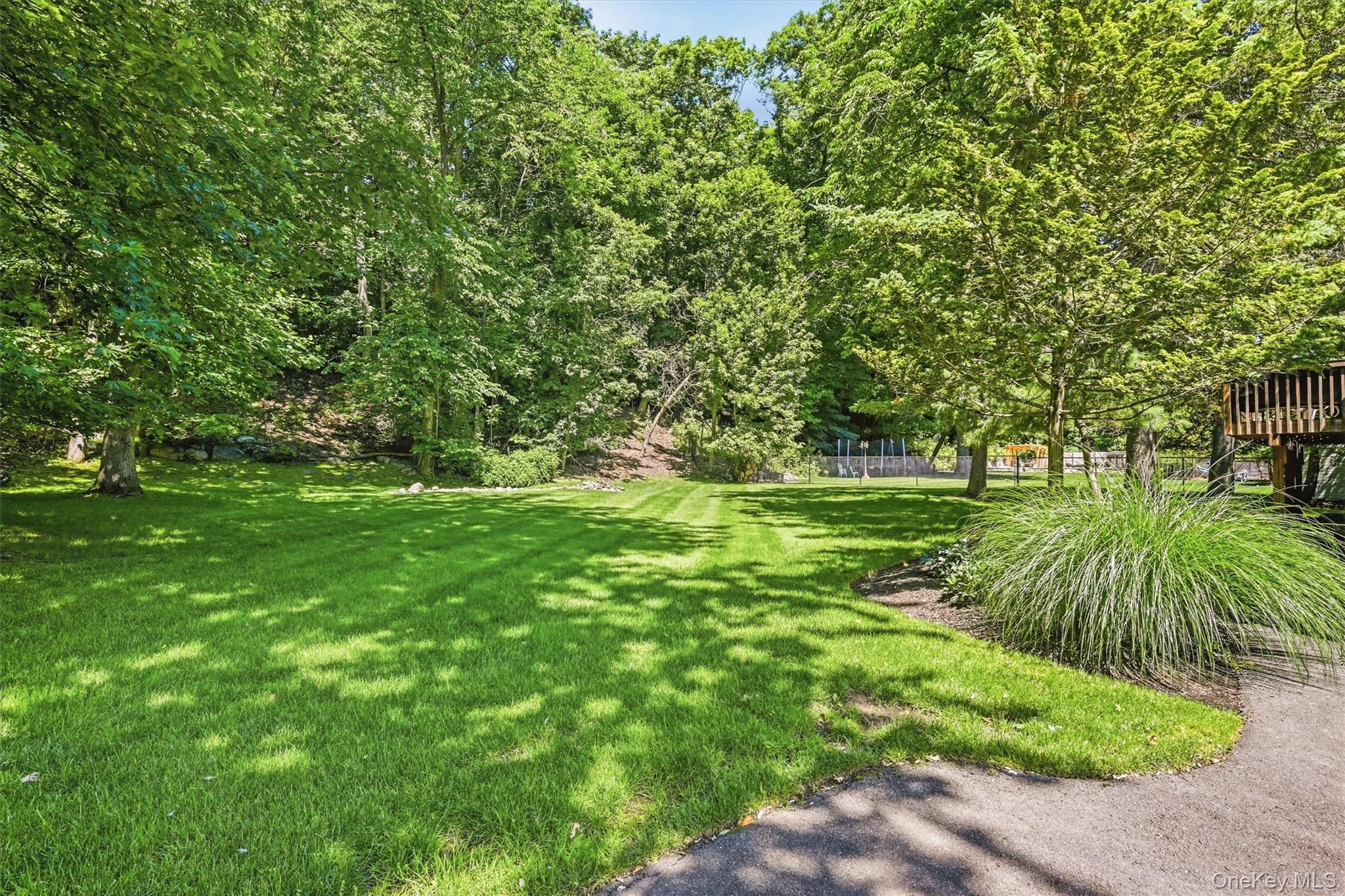 42 Sandy Brook Drive Spring Valley, NY 10977 - Photo 36 of 43