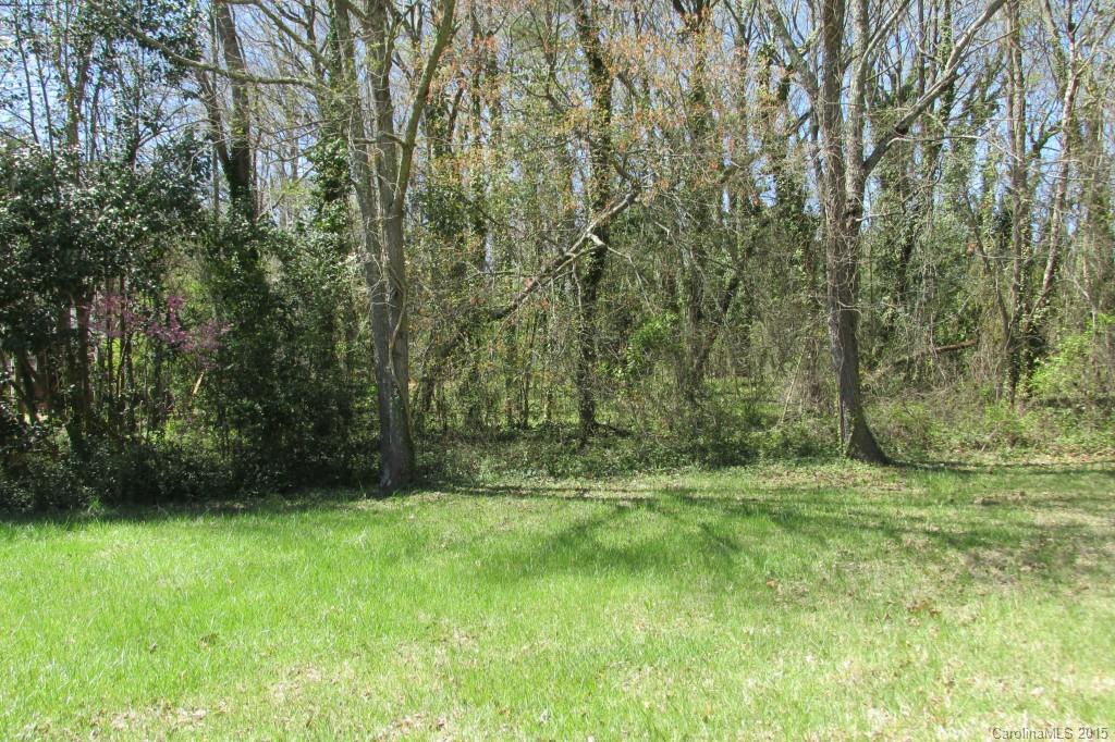 5609 Anderson Road Charlotte, NC 28269 - Photo 1 of 11 Gallery Image 1