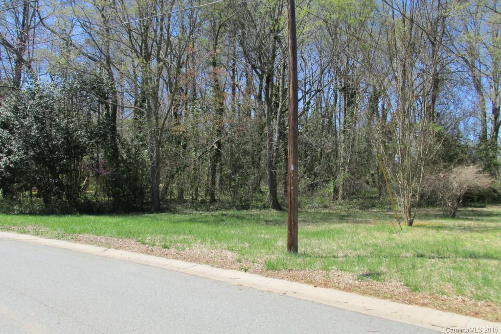 5609 Anderson Road Charlotte, NC 28269 - Photo 9 of 11 Gallery Image 9