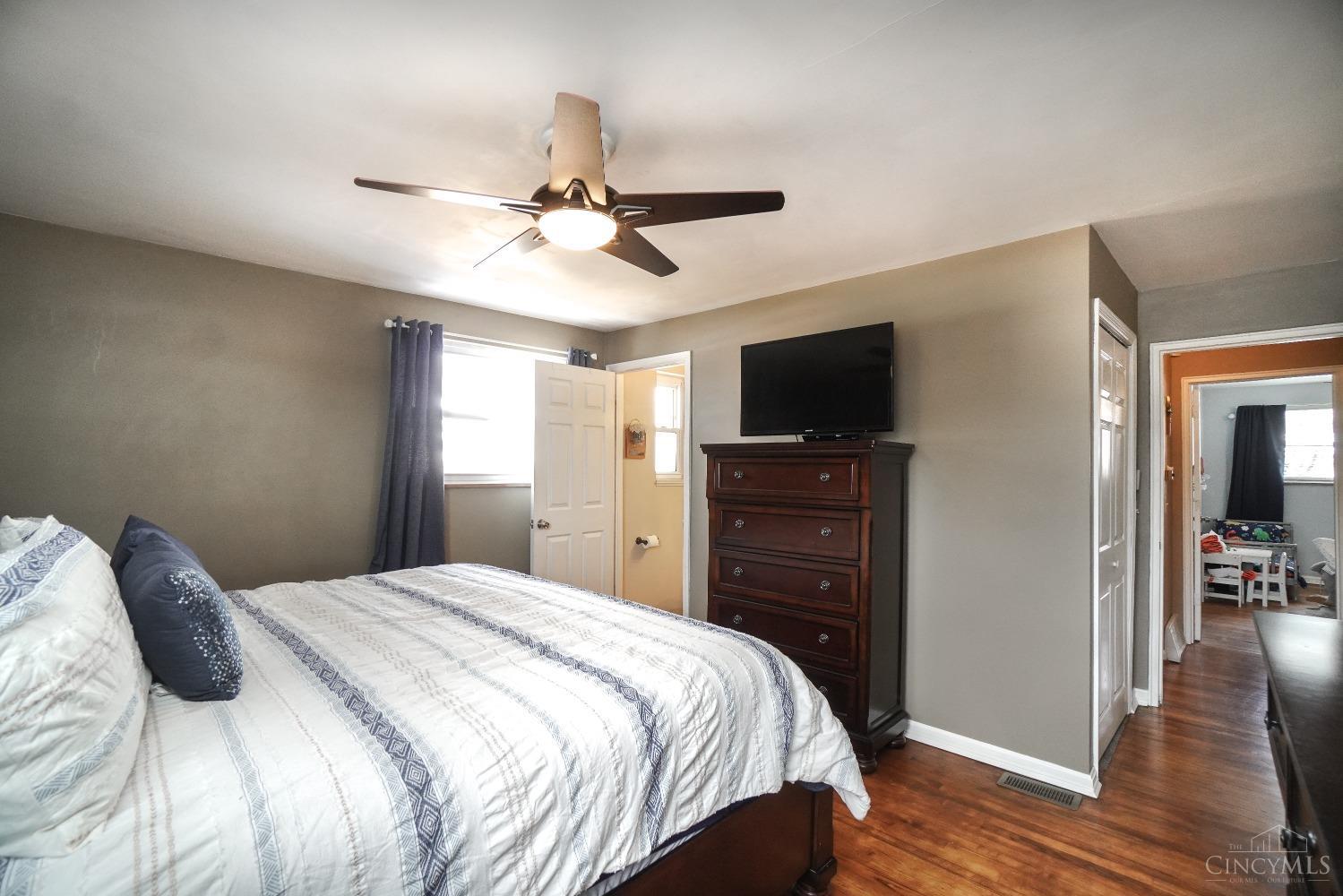 5573 Fairwood Road Cincinnati, OH 45239 - Photo 20 of 46 Gallery Image 20