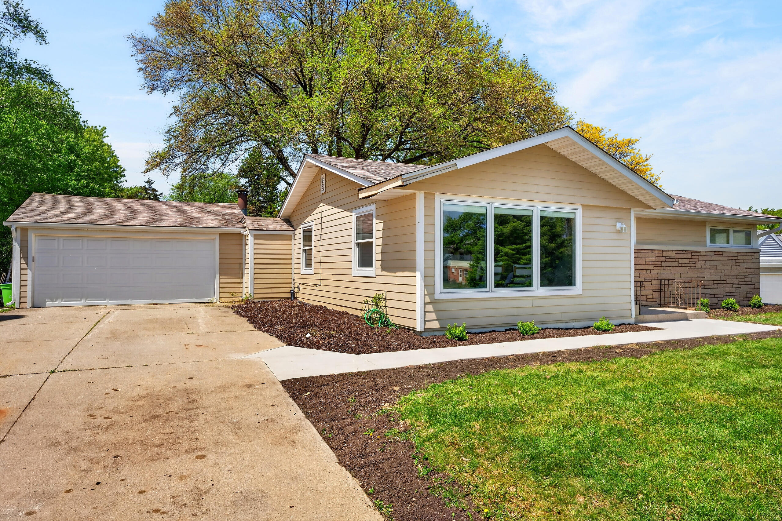 2965 North 124th Street Brookfield, WI 53005 - Photo 32 of 36 030_DH100176