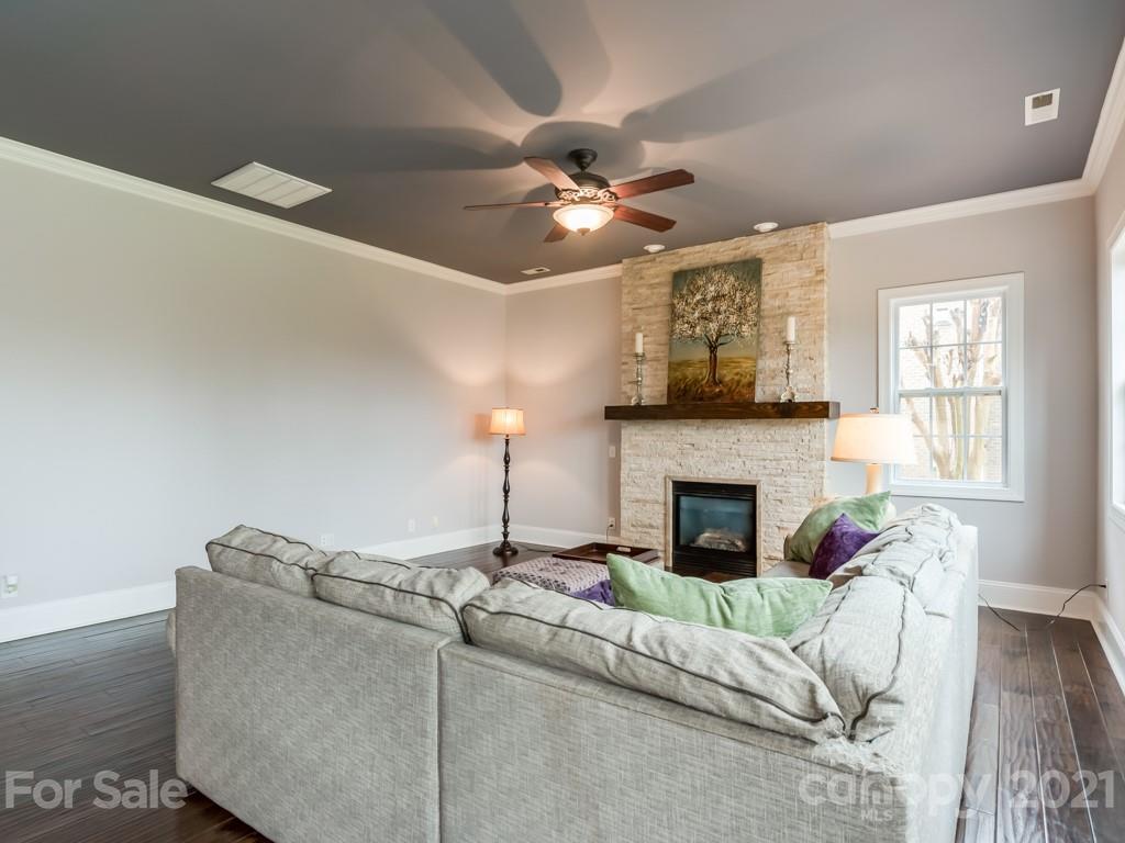 6427 Springs Mill Road Charlotte, NC 28277 - Photo 13 of 42 Gallery Image 13