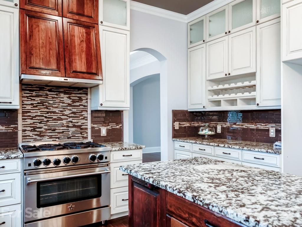 6427 Springs Mill Road Charlotte, NC 28277 - Photo 3 of 42 Gallery Image 3