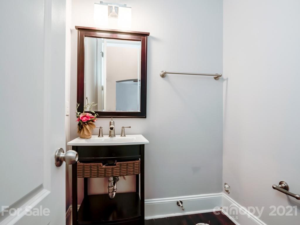 6427 Springs Mill Road Charlotte, NC 28277 - Photo 22 of 42 Gallery Image 22