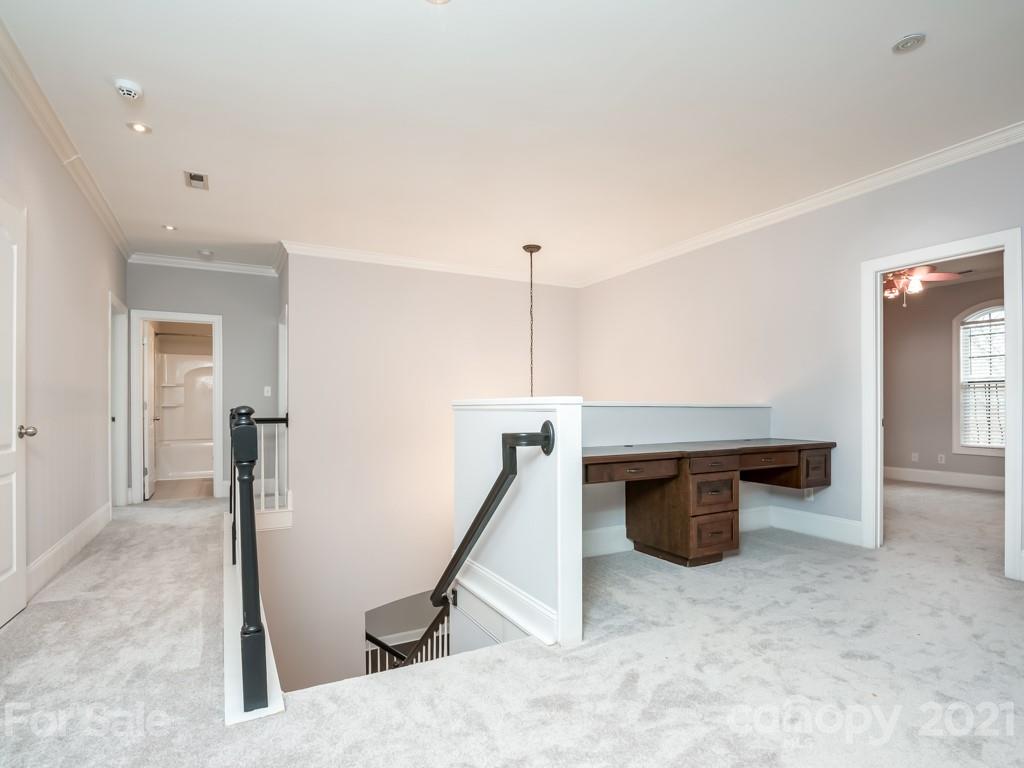 6427 Springs Mill Road Charlotte, NC 28277 - Photo 23 of 42 Gallery Image 23