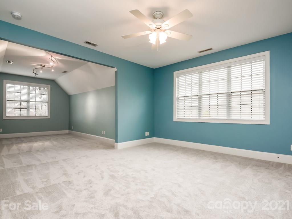 6427 Springs Mill Road Charlotte, NC 28277 - Photo 28 of 42 Gallery Image 28
